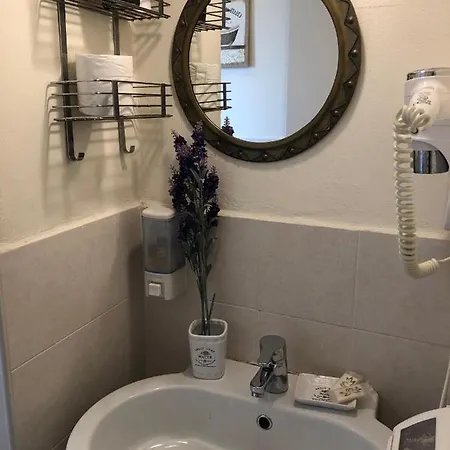 Aura House Florencie