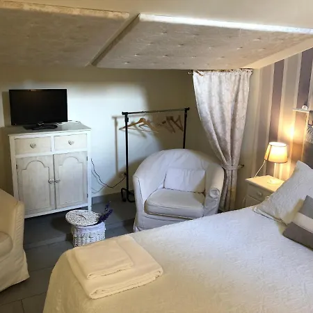 Aura House Penzion