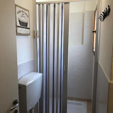 Guest house Aura House